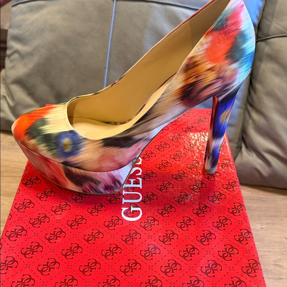 GUESS Multicolor Watercolor Print High Heel Pump - Picture 2 of 3